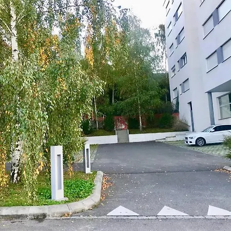 Apartment 179 Comfortable Sunny Quiet Good Location And Free Parking Included