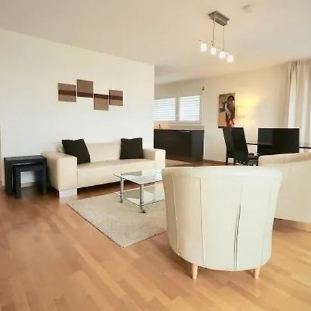 דירה 179 Comfortable Sunny Quiet Good Location And Free Parking Included *